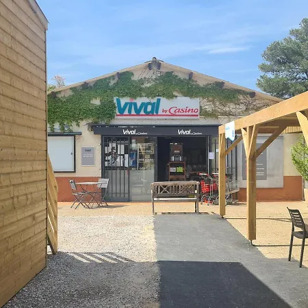 Prázdninový areál Locations Manel Mh *